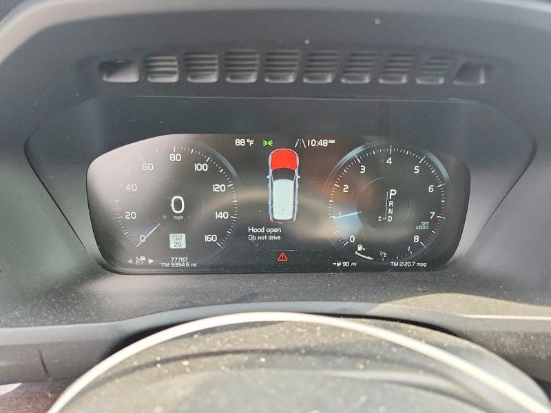 2019 VOLVO XC90 T6 MOMENTUM 9