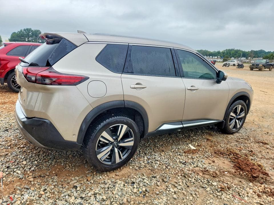 2023 NISSAN ROGUE SL 3