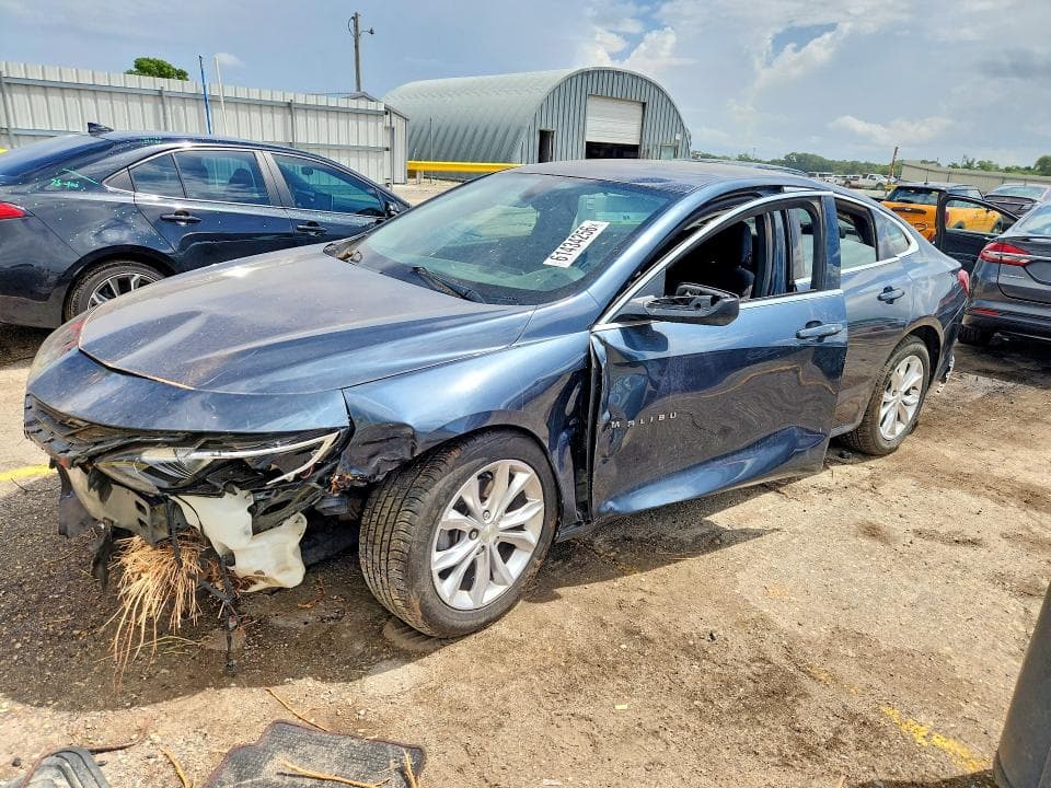 2020 CHEVROLET MALIBU LT - 1