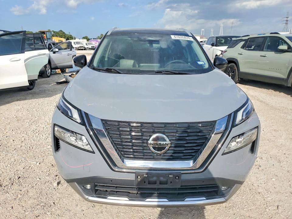 2021 NISSAN ROGUE PLATINUM 5
