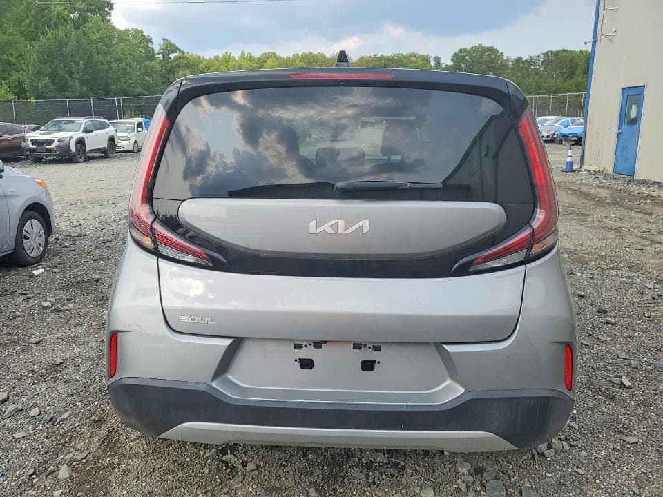 2023 KIA SOUL LX 6