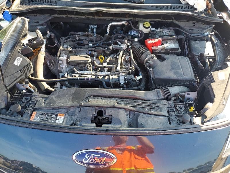 2022 FORD ESCAPE SE 11