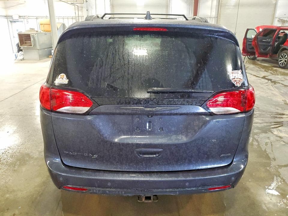 2020 CHRYSLER PACIFICA TOURING L 6