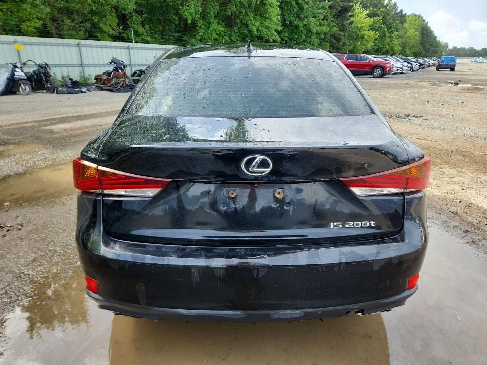 2017 LEXUS IS 200T 6