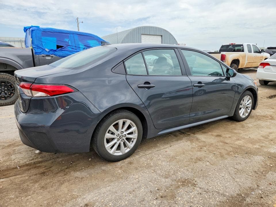 2023 TOYOTA COROLLA LE 3