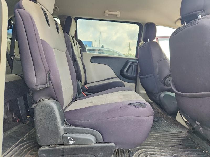 2019 DODGE GRAND CARAVAN SE 11