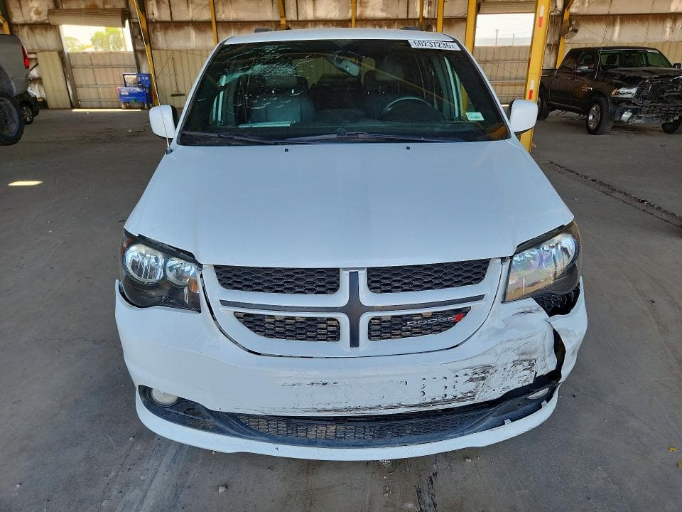 2017 DODGE GRAND CARAVAN GT 5
