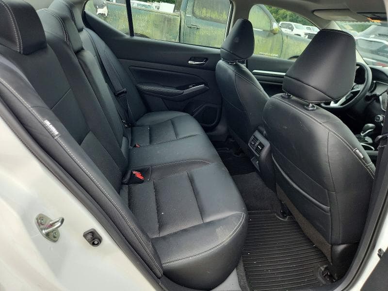 2024 NISSAN ALTIMA SL 10