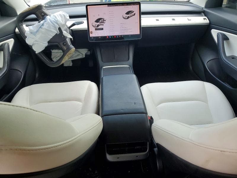 2021 TESLA MODEL 3 8