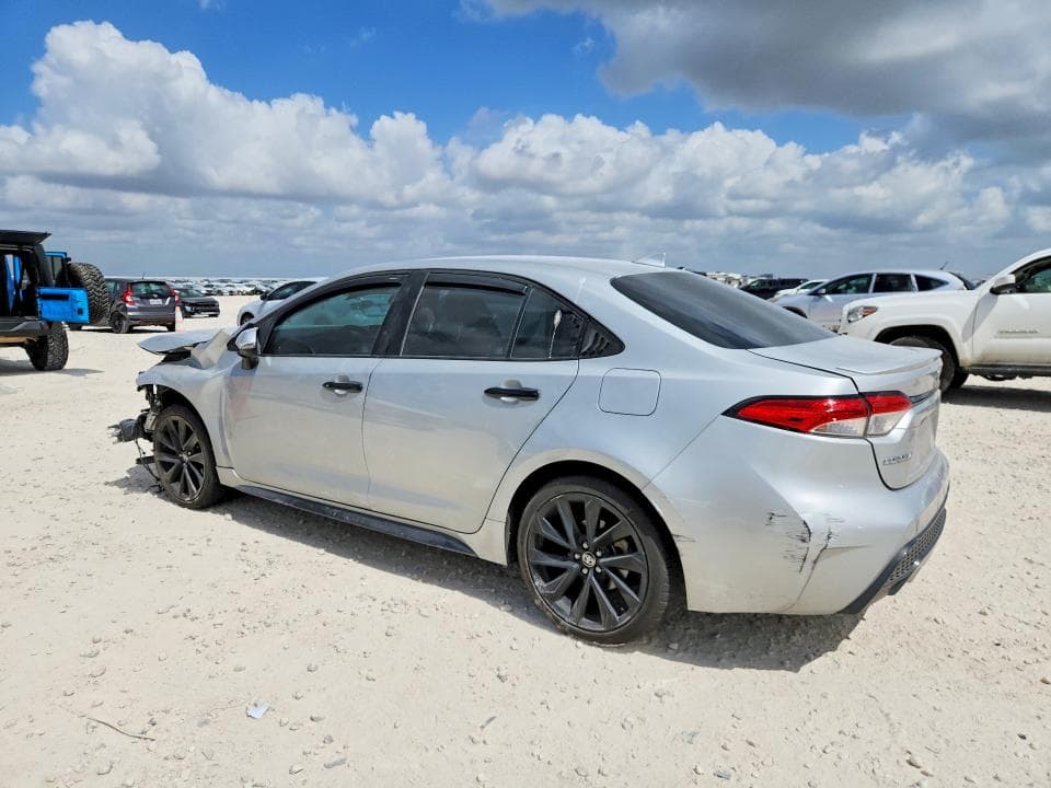 2021 TOYOTA COROLLA SE 2