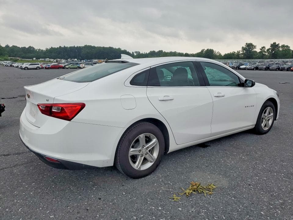 2023 CHEVROLET MALIBU LT 3