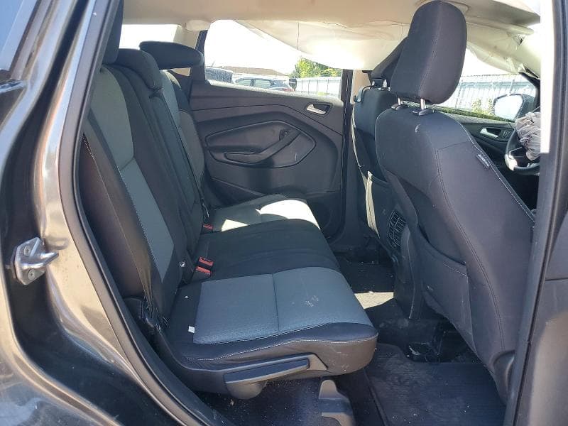 2018 FORD ESCAPE SE 11
