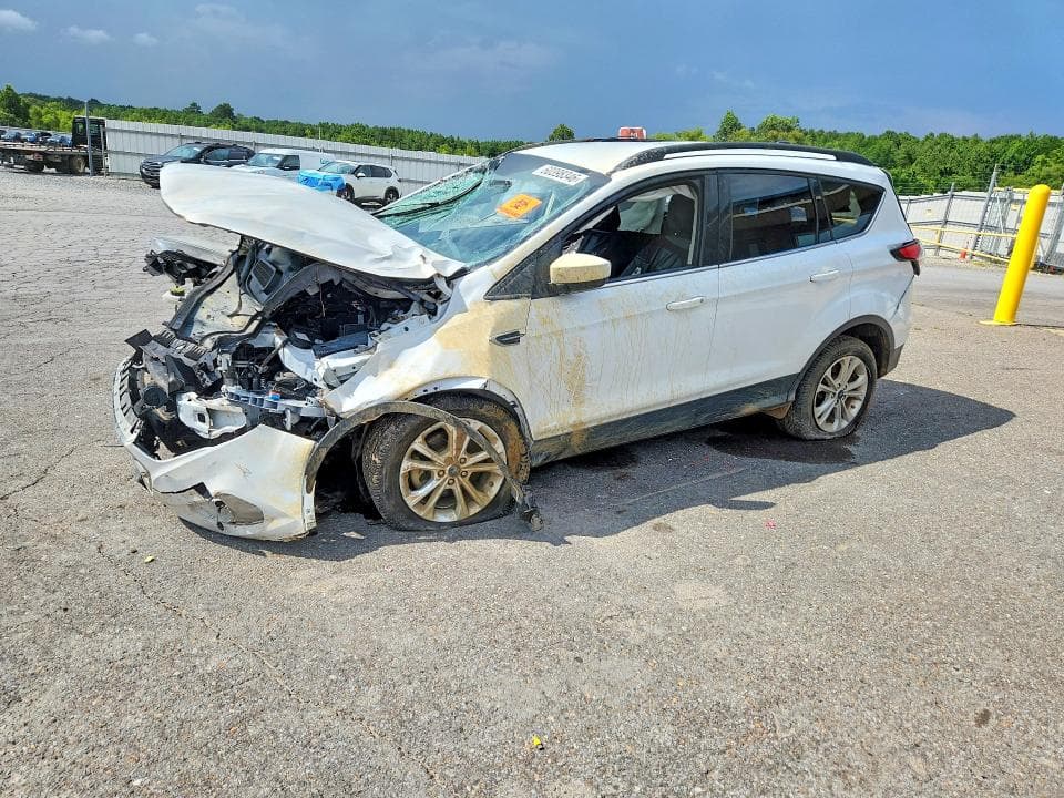 2018 FORD ESCAPE SE - 1