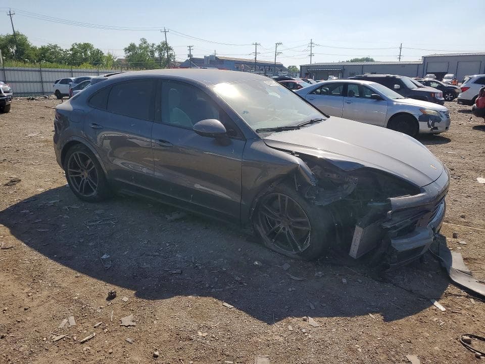 2020 PORSCHE CAYENNE S COUPE 4