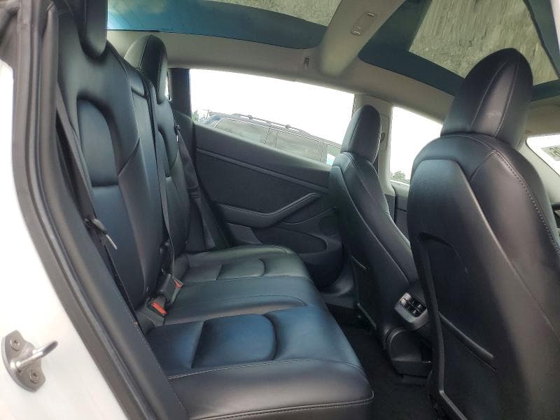 2021 TESLA MODEL 3 10