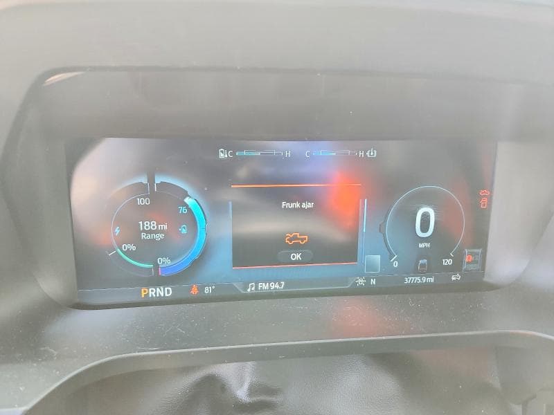 2025 FORD F150 LIGHTNING XLT 9