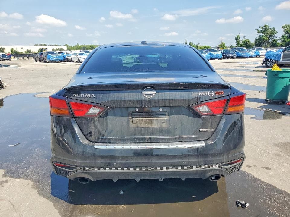 2023 NISSAN ALTIMA SR 6