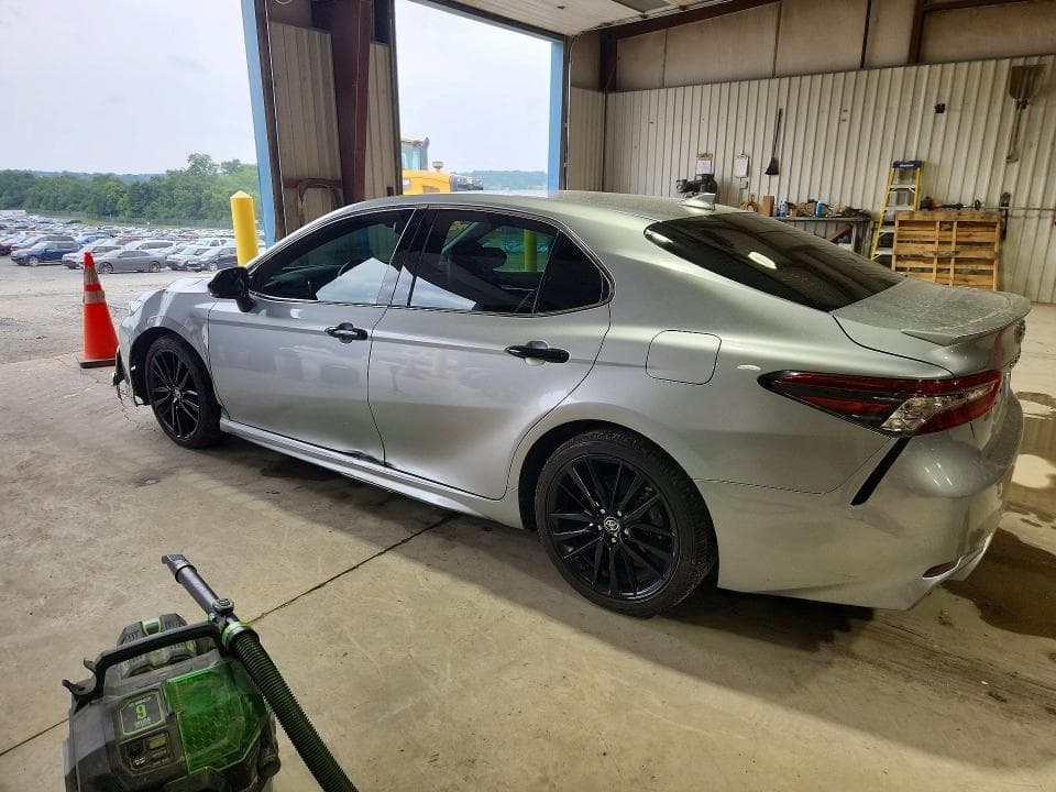 2023 TOYOTA CAMRY XSE 2