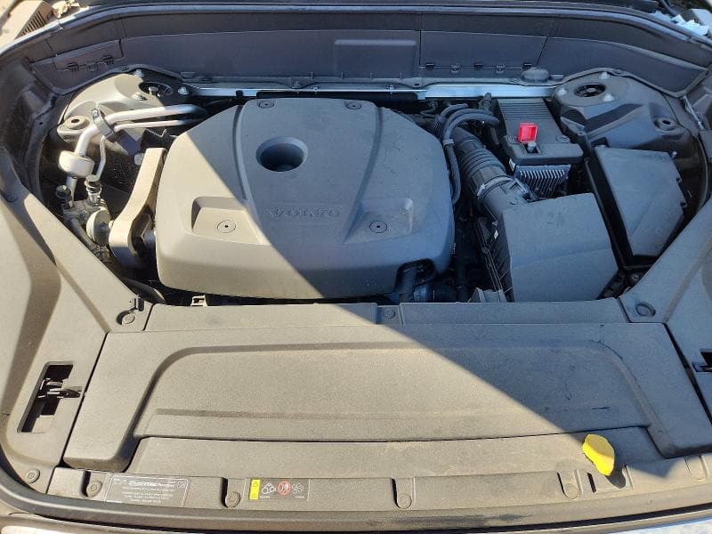 2018 VOLVO XC90 T6 12