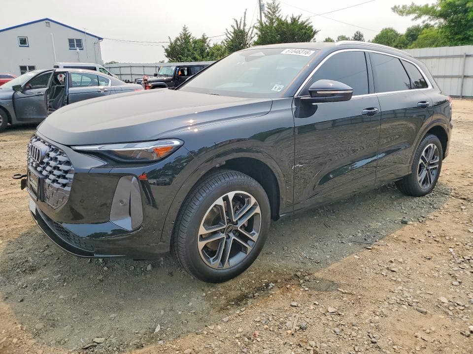 2025 AUDI Q5 PREMIUM - 1