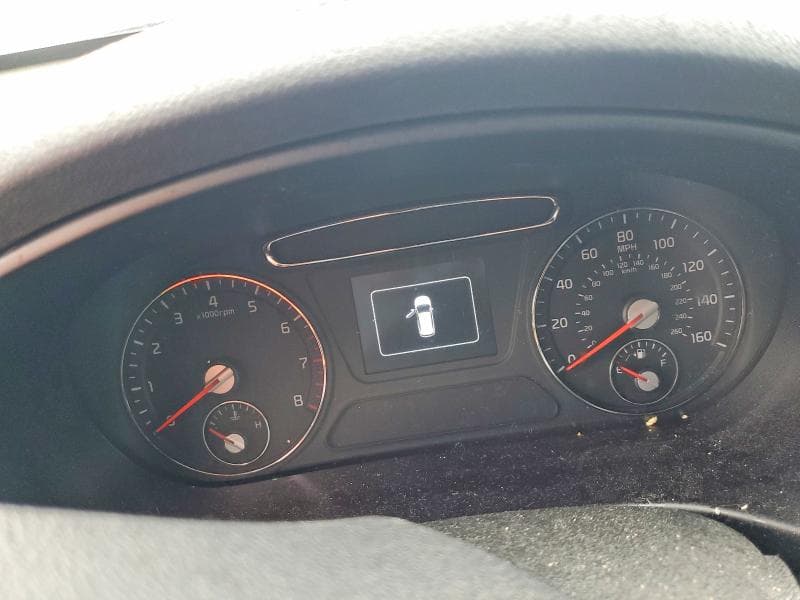2018 KIA SORENTO LX 9