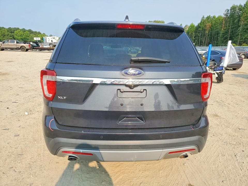 2017 FORD EXPLORER XLT 6