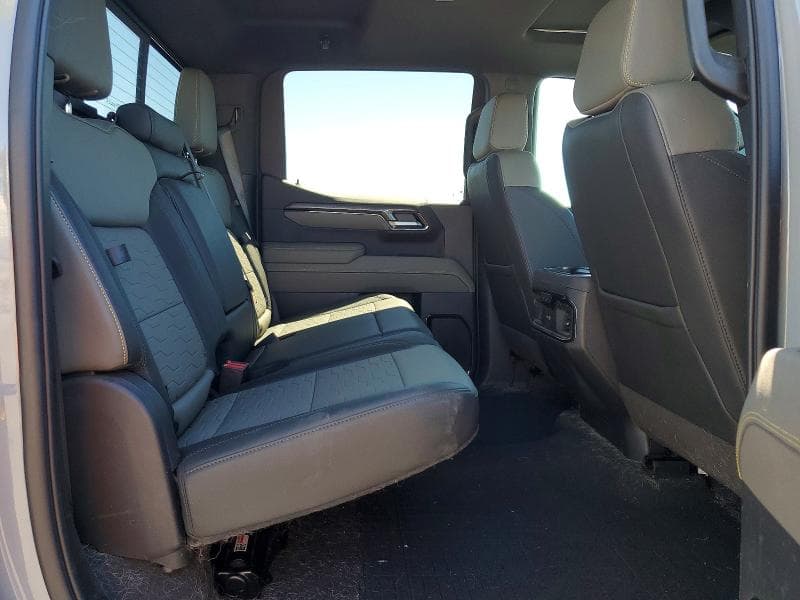 2025 CHEVROLET SILVERADO K1500 ZR2 10