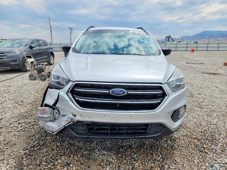 2017 FORD ESCAPE SE 5
