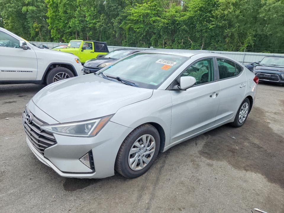 2019 HYUNDAI ELANTRA SE