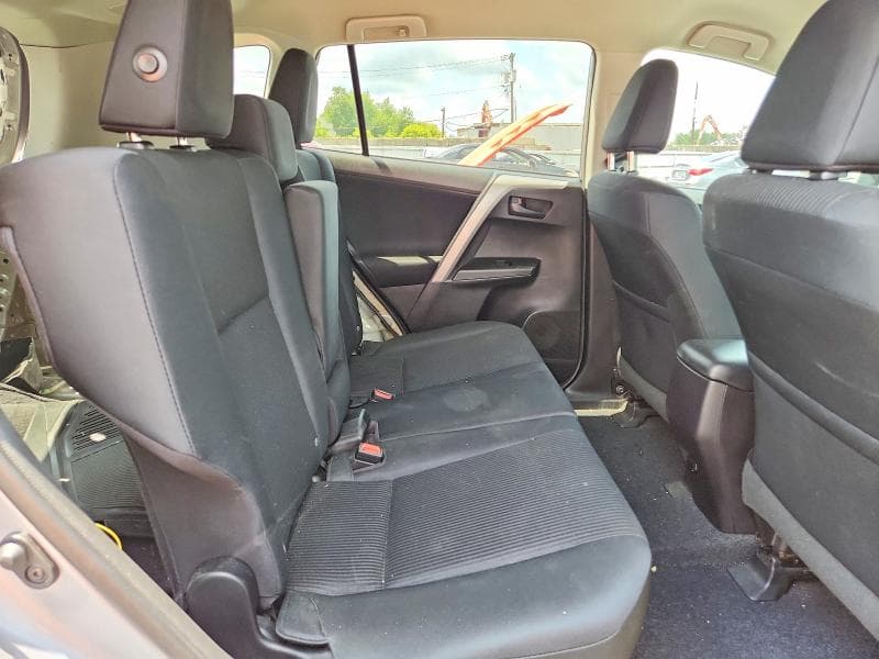 2017 TOYOTA RAV4 LE 11