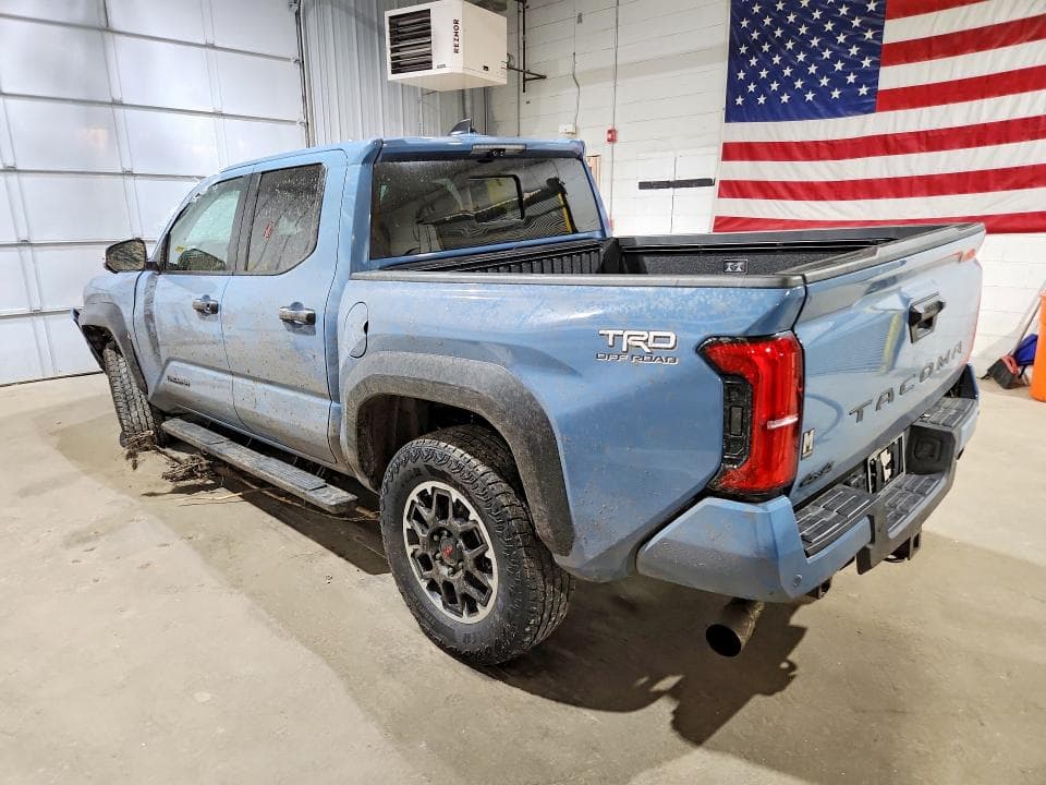 2026 TOYOTA TACOMA TRD OFF-ROAD 2
