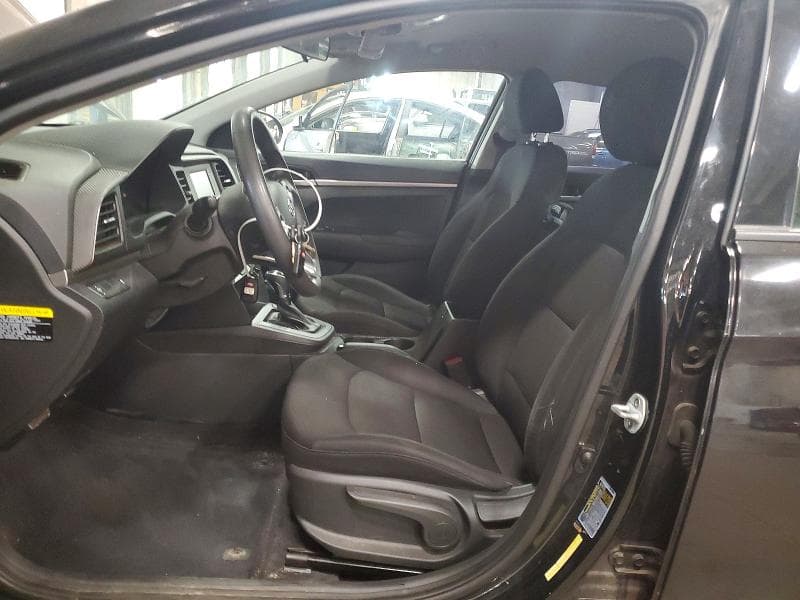 2019 HYUNDAI ELANTRA SE 7
