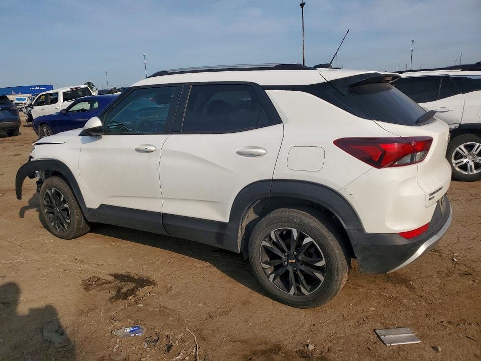 2021 CHEVROLET TRAILBLAZER LT 2