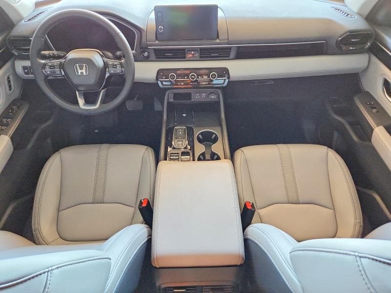 2025 HONDA PILOT TOURING 8