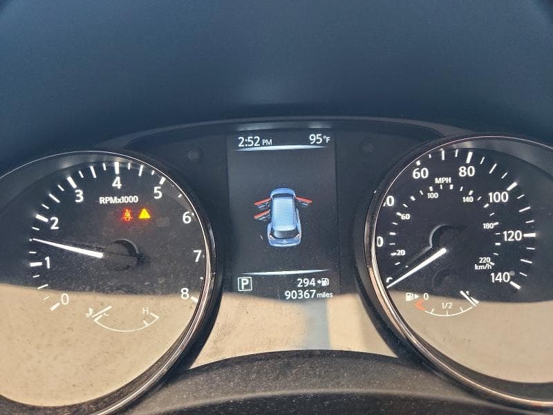 2017 NISSAN ROGUE SV 9