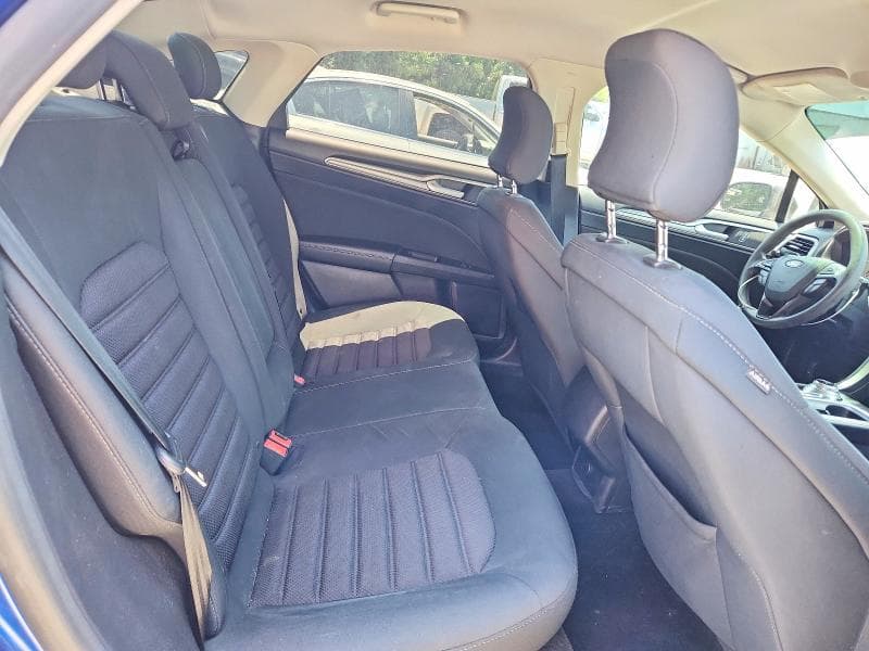 2017 FORD FUSION SE 10