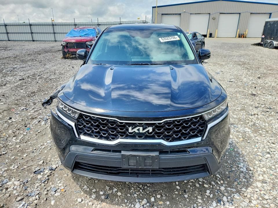 2023 KIA SORENTO LX 5