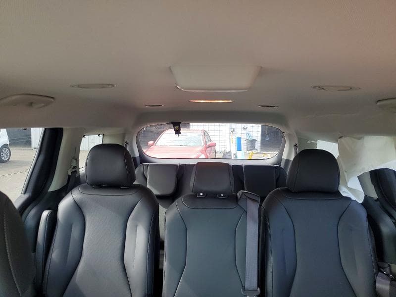 2026 KIA CARNIVAL EX 10