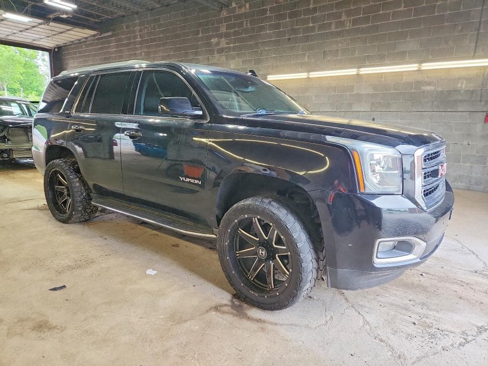 2017 GMC YUKON SLT 4