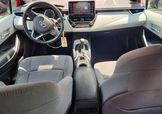 2020 TOYOTA COROLLA SE 8