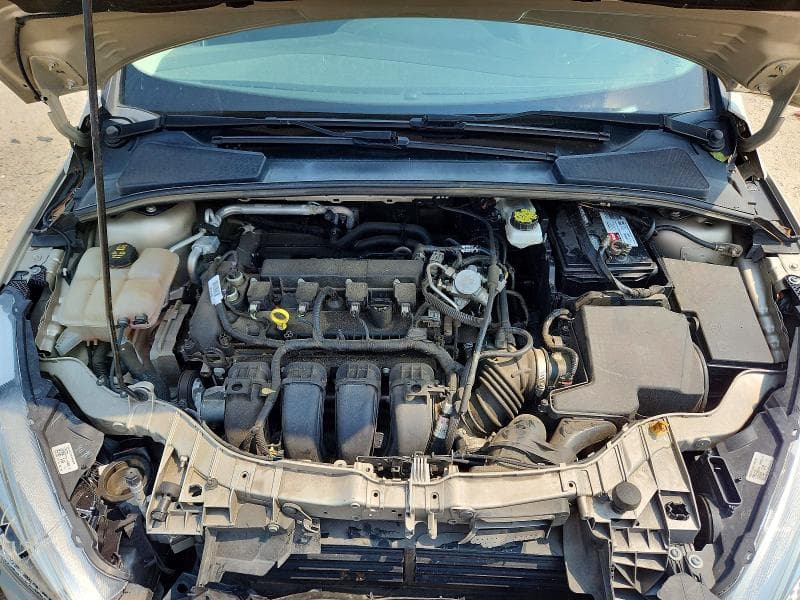 2017 FORD FOCUS SE 11