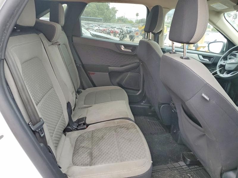 2020 FORD ESCAPE SE 11