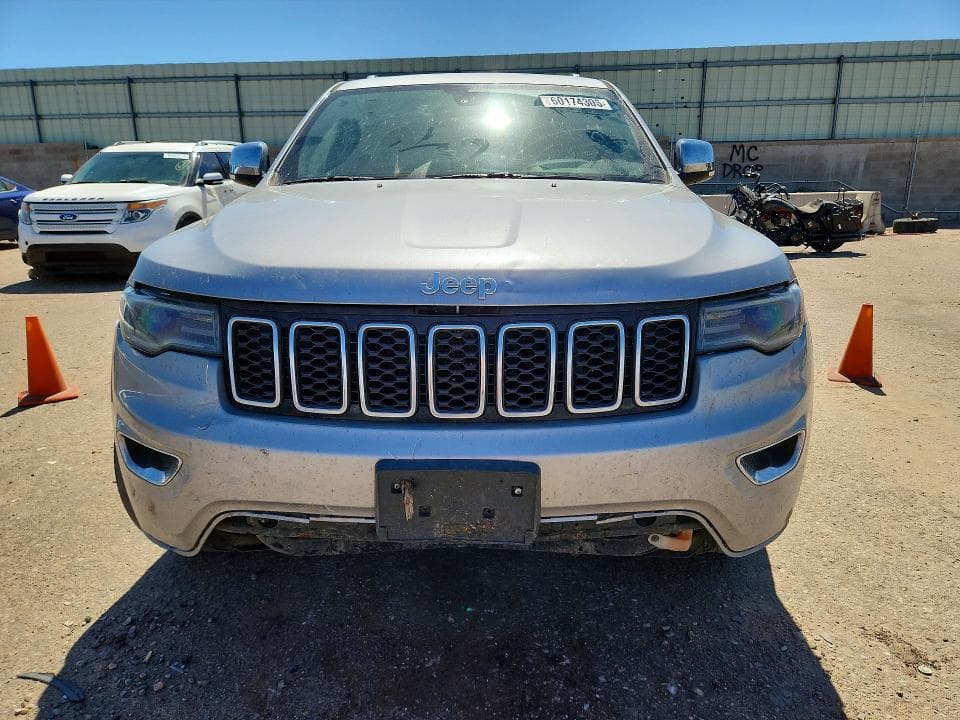 2017 JEEP GRAND CHEROKEE LIMITED 5