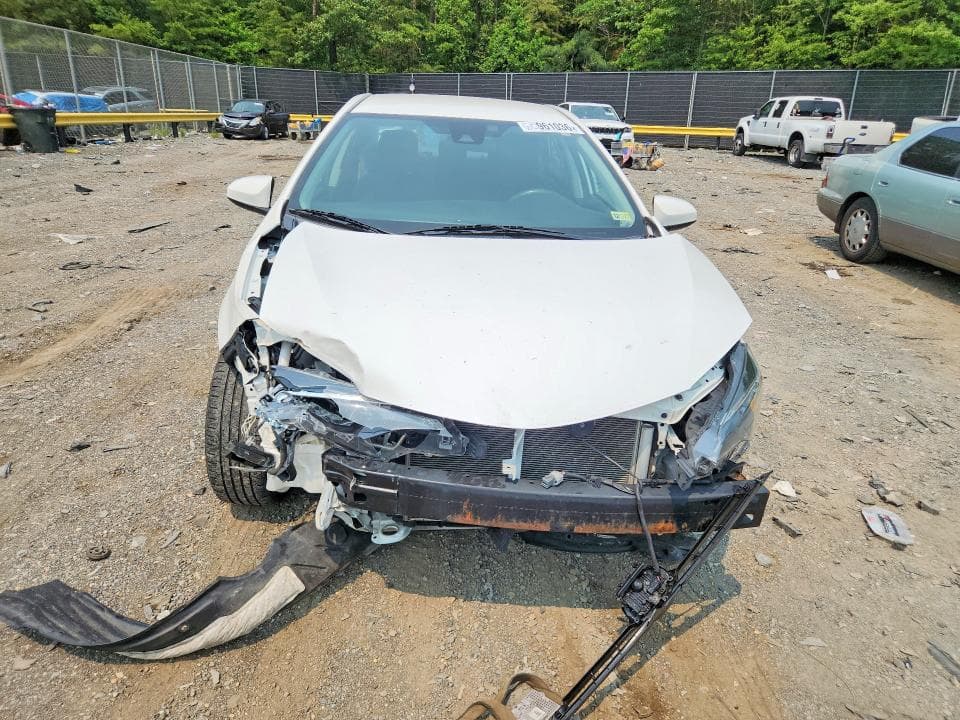 2019 TOYOTA COROLLA LE 5