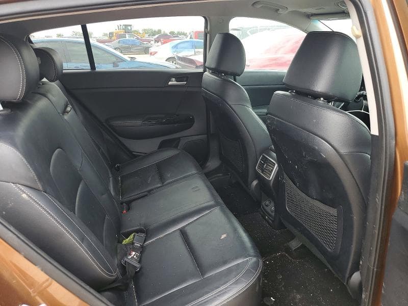 2019 KIA SPORTAGE EX 10