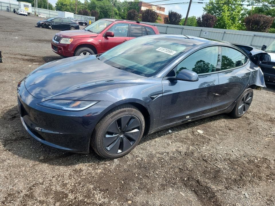 2026 TESLA MODEL 3 - 1