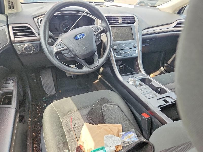 2020 FORD FUSION SE 8