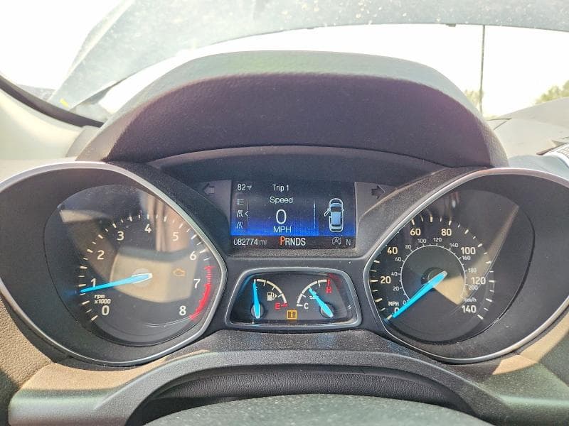 2019 FORD ESCAPE SE 9