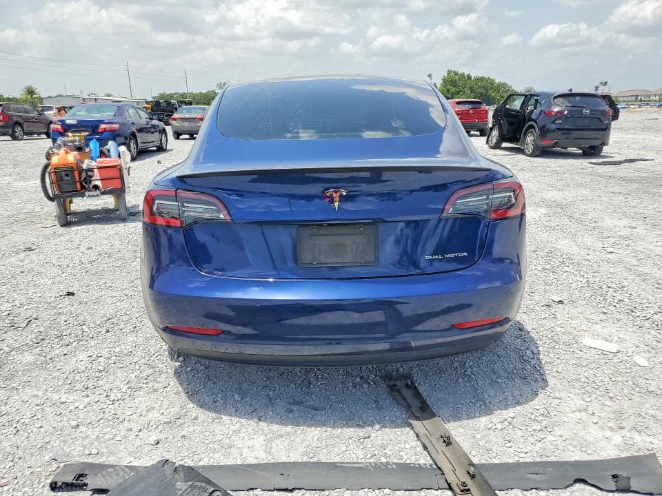 2022 TESLA MODEL 3 6