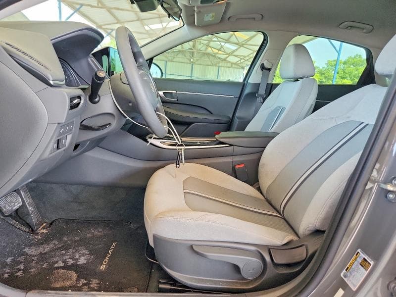 2021 HYUNDAI SONATA SE 7